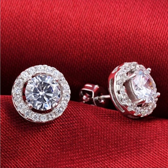 New 925 Silver Round Diamond Halo Studs Earrings - Picture 2 of 4